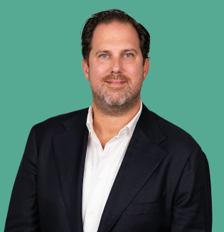 Portretfoto van Dennis Suikerbuik