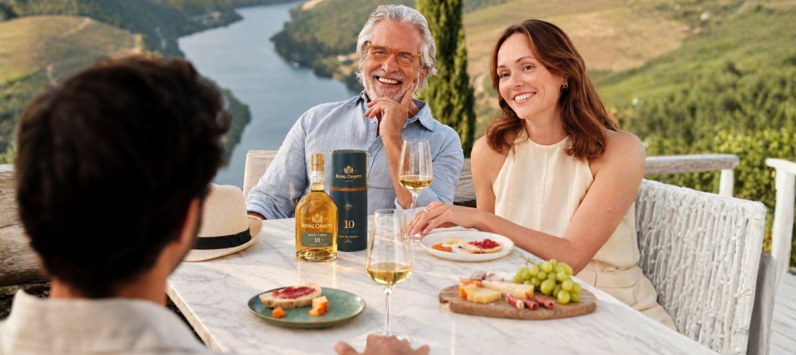 Royal Oporto White 10 Years Old: ontdek de veelzijdigheid van gerijpte witte port